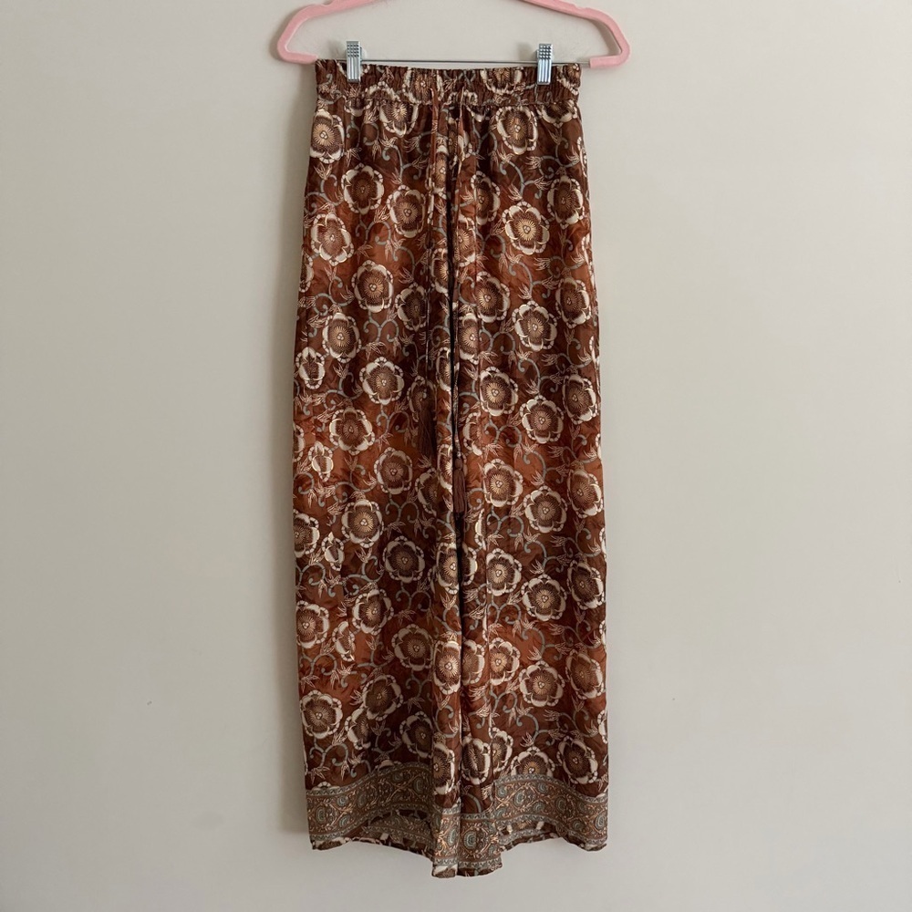 Chelsea & Theodore Wide Leg Brown Floral Pants Size S